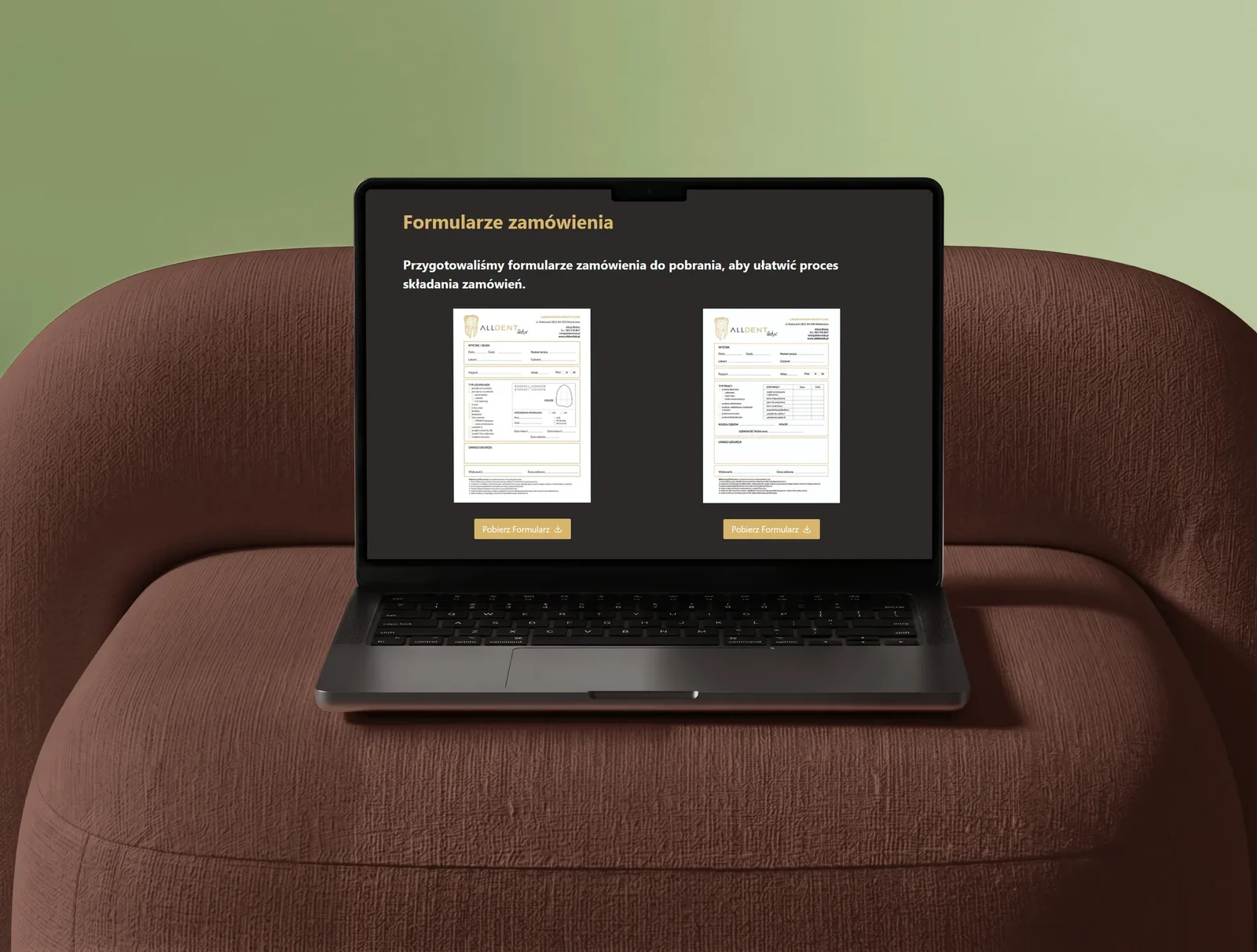 Formularze zamówienia AllDent Lab na laptopie